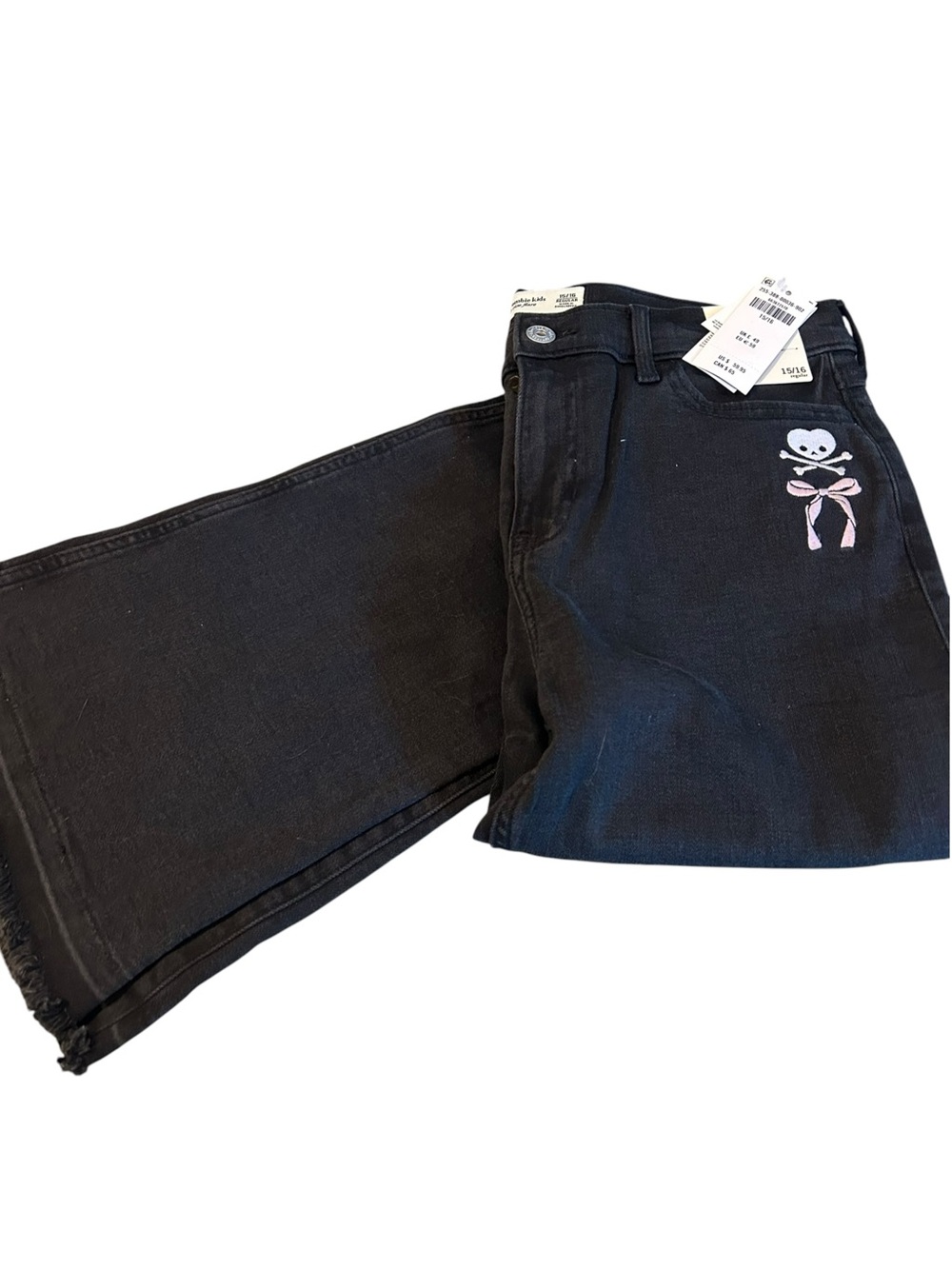 Abercrombie girls Jeans with Pink Skull Patch 15/16